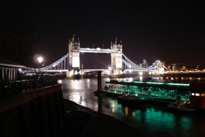 Tower Bridge at night-print